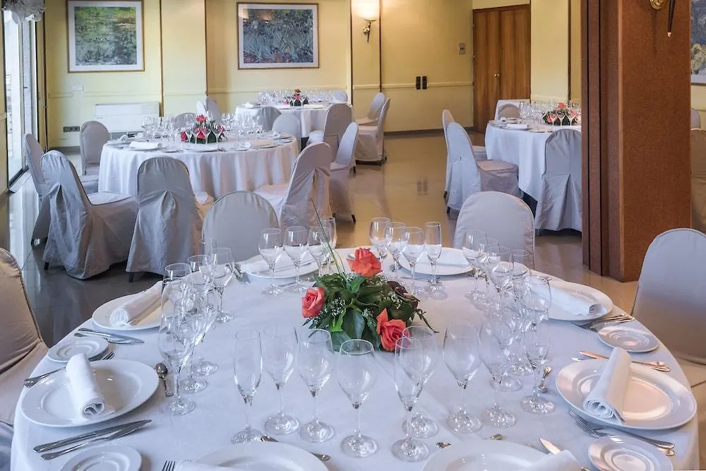 Ciudad De Castelldefels Hotel
