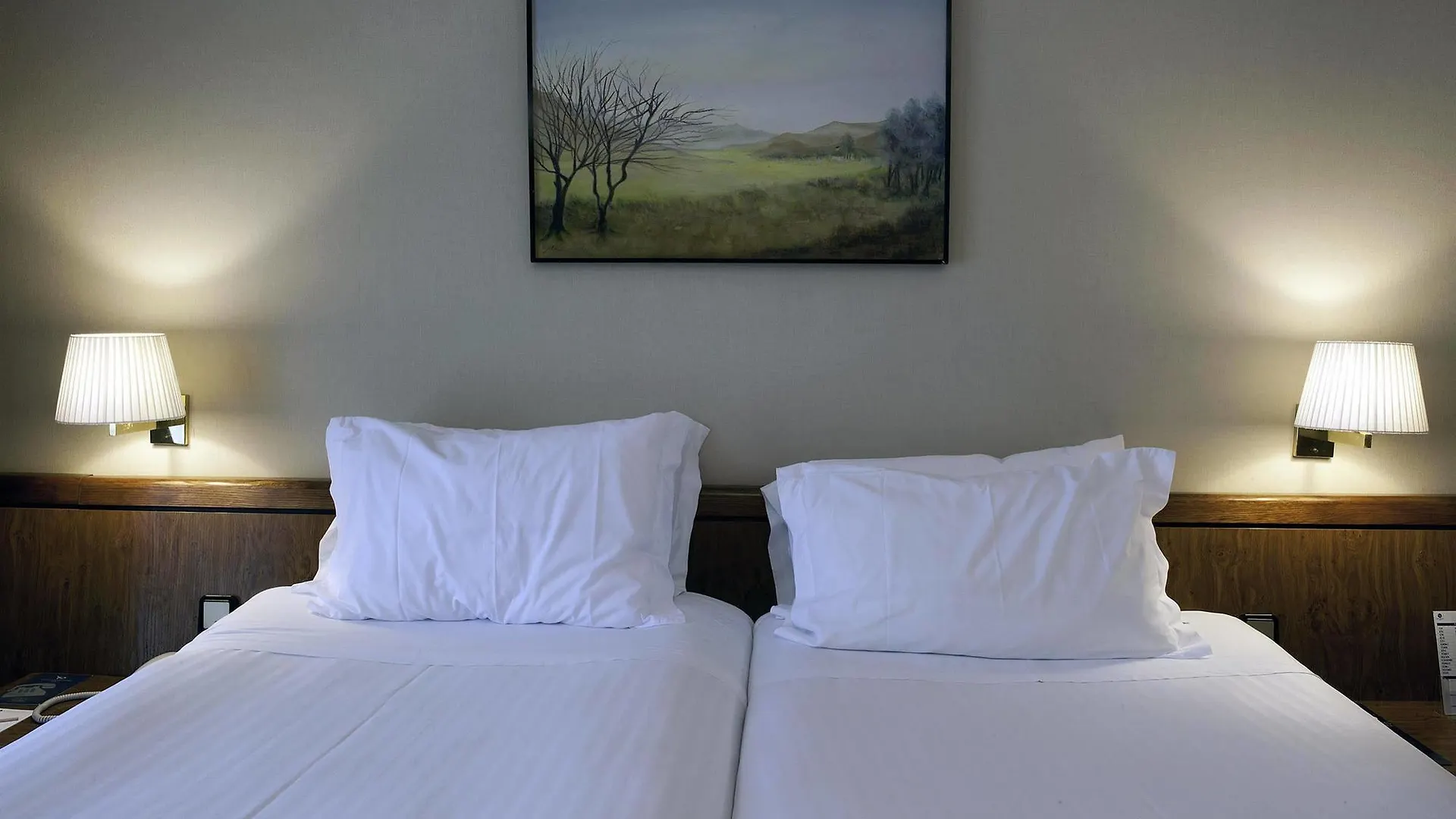 Ciudad De Castelldefels Hotel