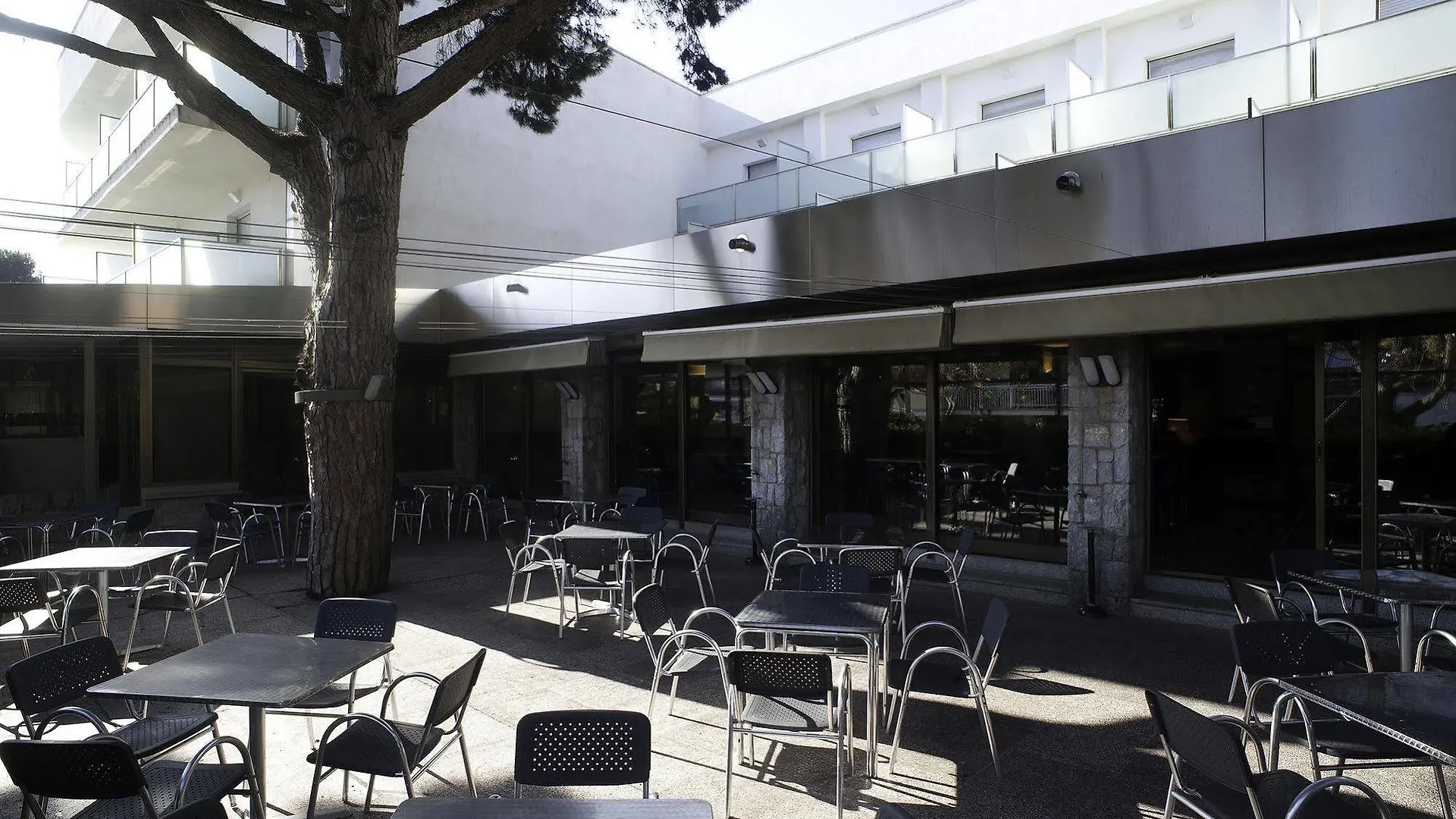 Ciudad De Castelldefels Hotel