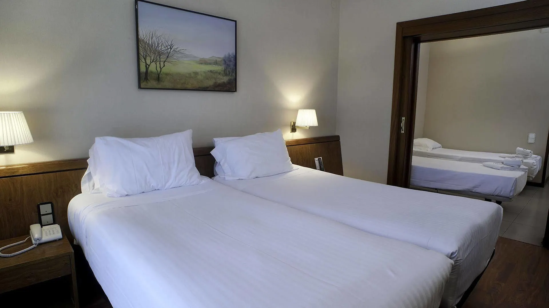 ***  Ciudad De Castelldefels Hotel Spain