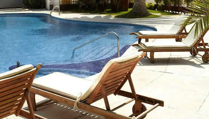 Ciudad De Castelldefels Hotel 3*,