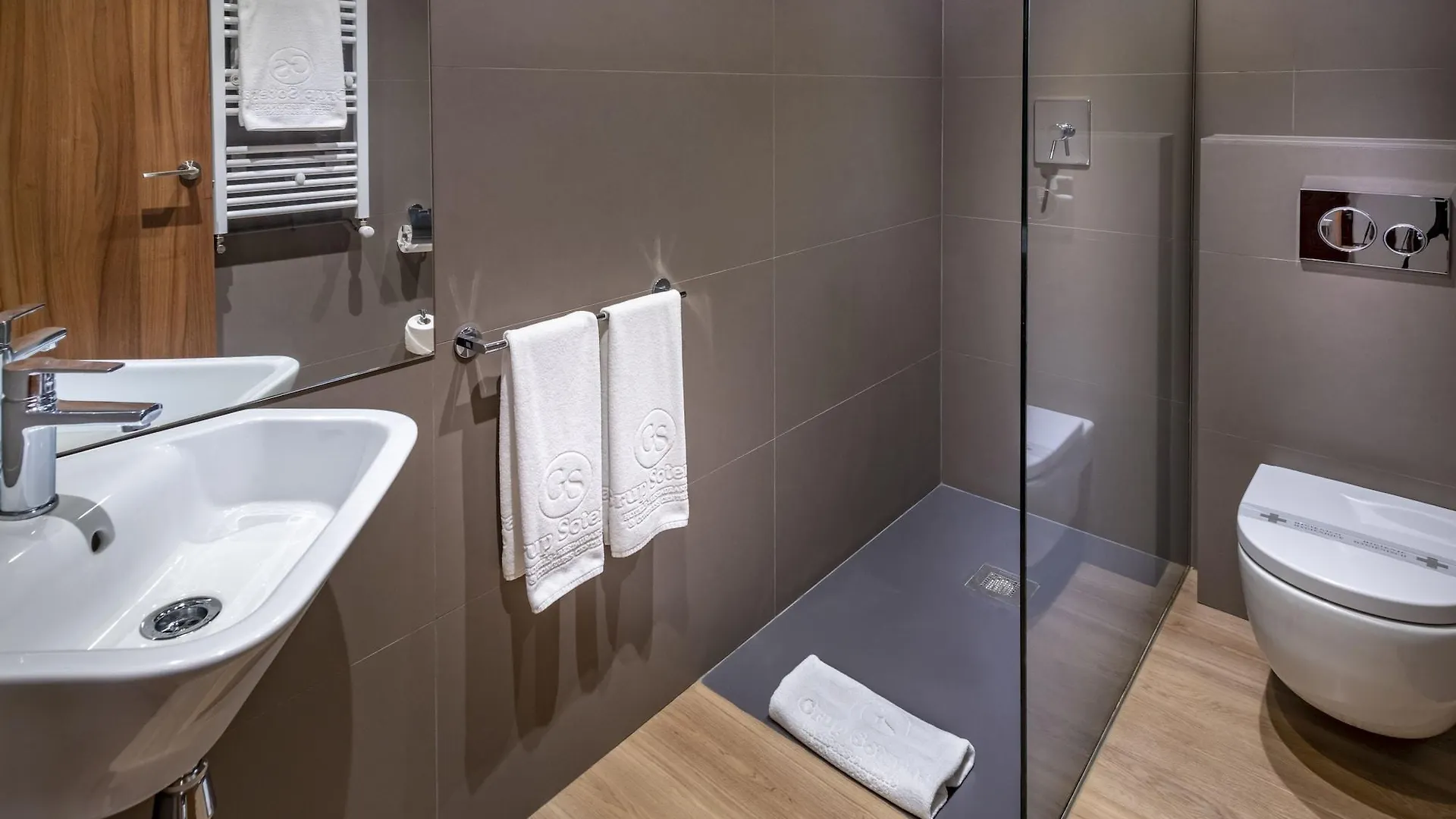 Ciudad De Castelldefels Hotel Spain