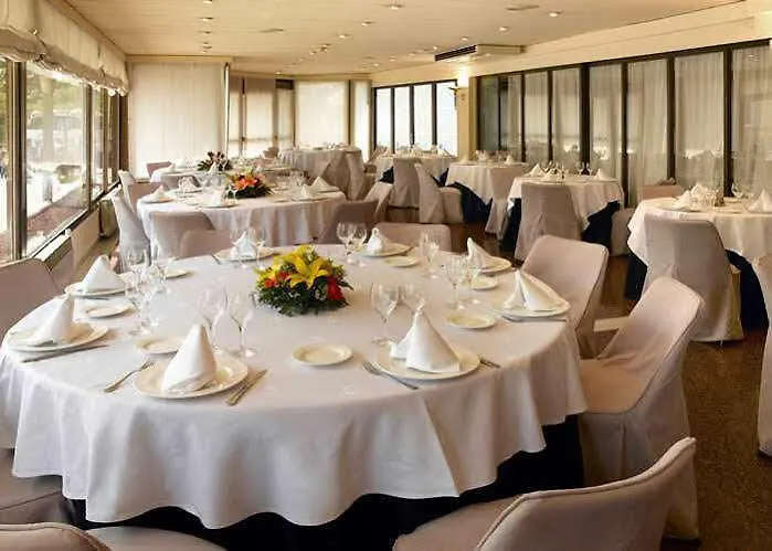 Ciudad De Castelldefels Hotel