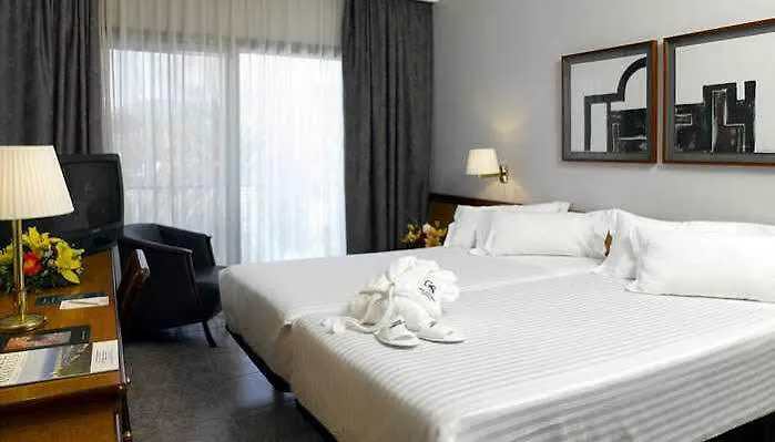 Ciudad De Castelldefels Hotel